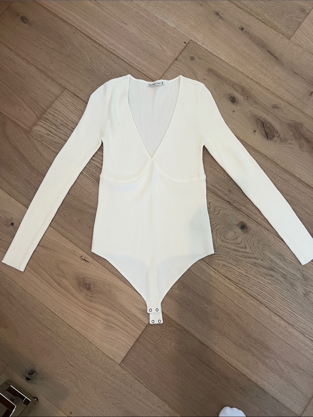 Abercrombie & Fitch Ivory Ribbed V-Neck Long Sleeve Bodysuit